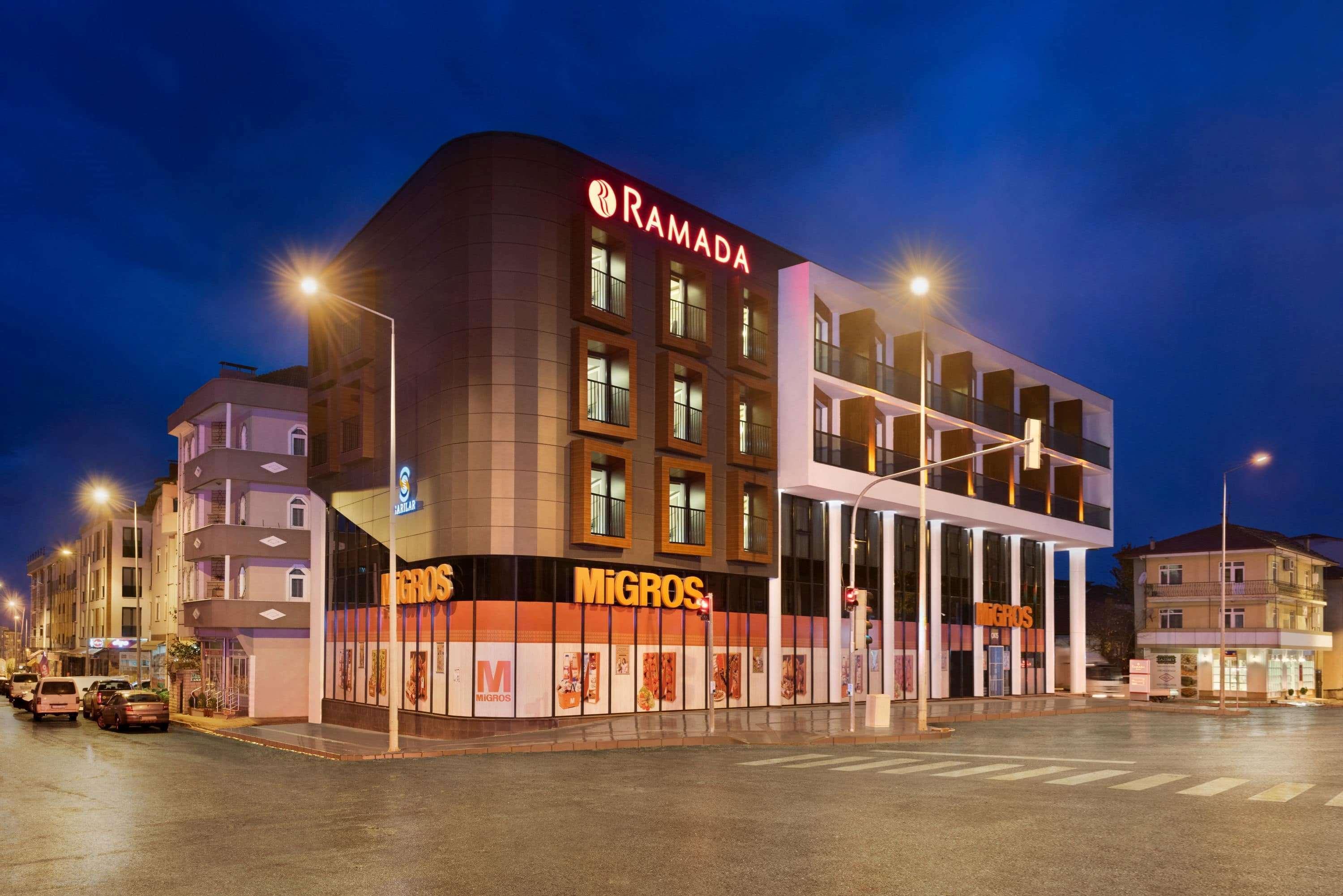 Hotel Ramada By Wyndham Sakarya Hendek Exteriér fotografie