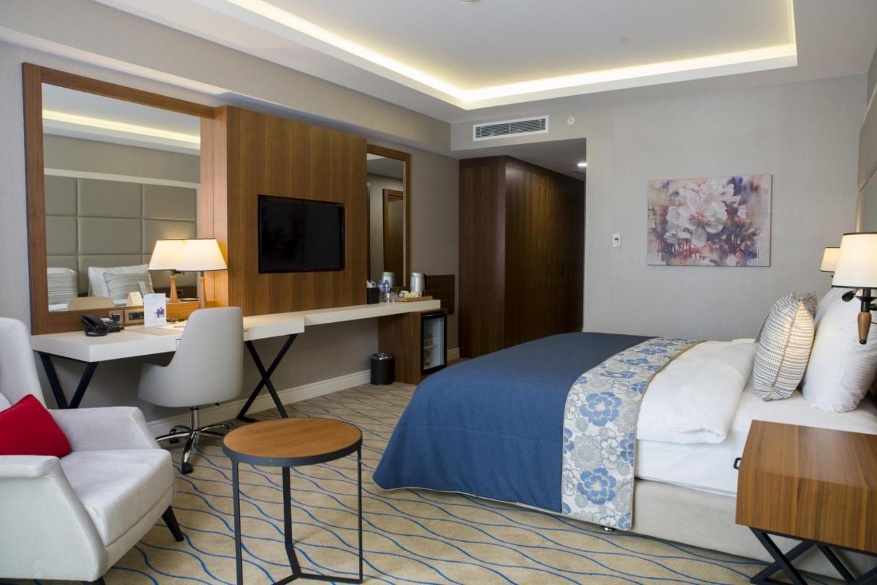 Hotel Ramada By Wyndham Sakarya Hendek Exteriér fotografie